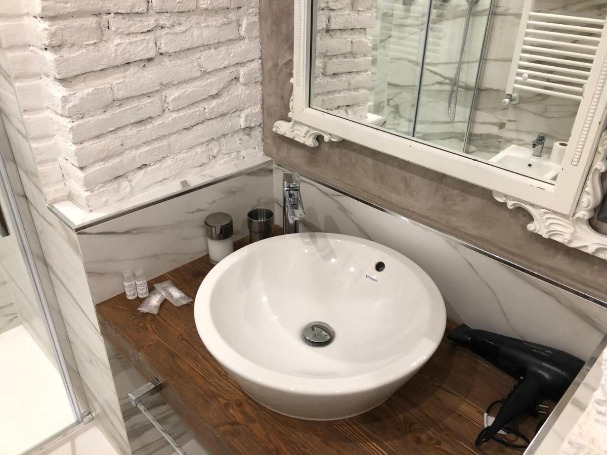 Elegant Suite In Milan Center Eksteriør billede