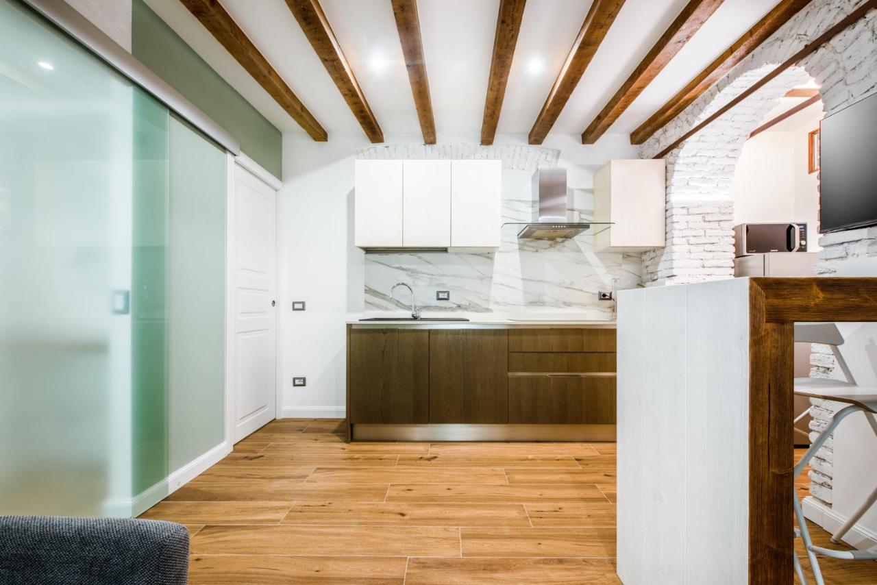 Elegant Suite In Milan Center Eksteriør billede